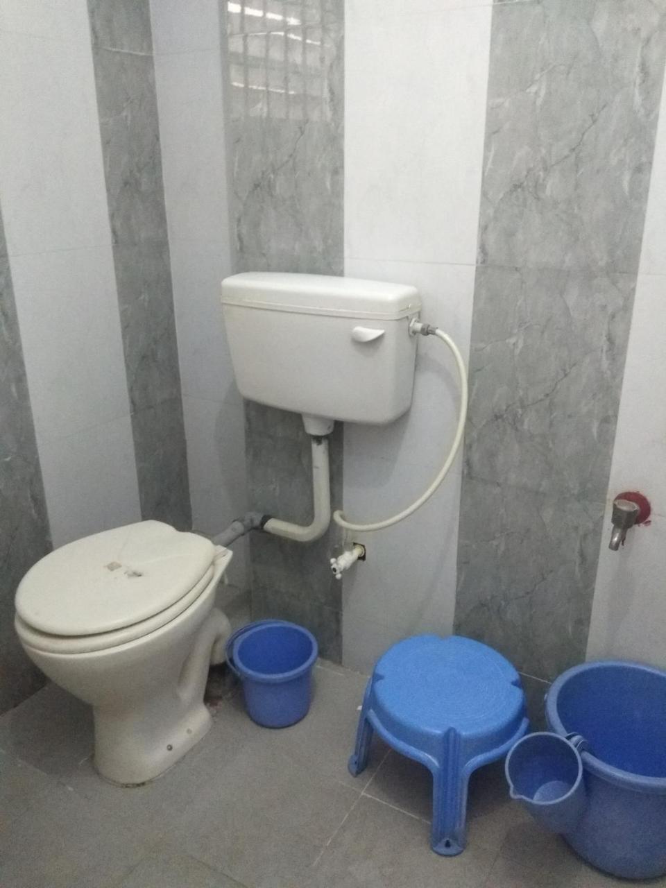 Apoorva Residency Hotel Бангалор Екстериор снимка